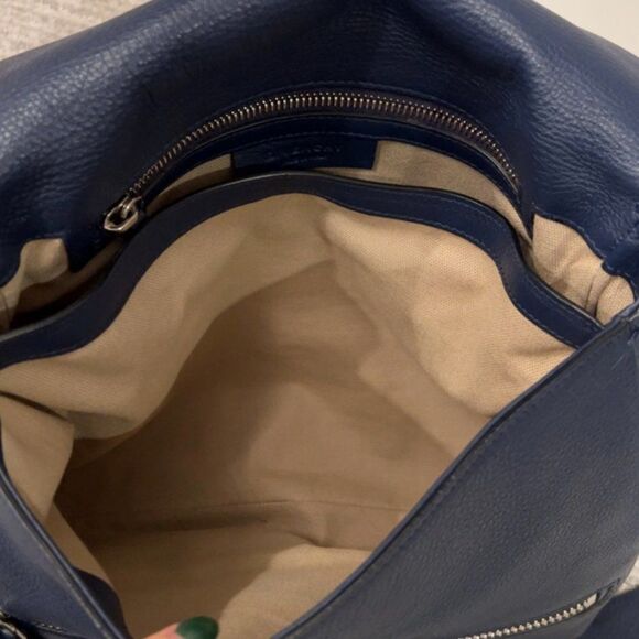 Givenchy Pandora Pure Handbag - Picture 3 of 12